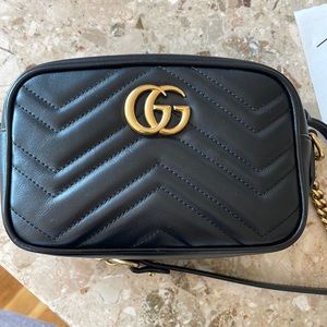 Gucci GG Marmont mini shoulder bag